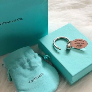 Tiffany & co keychain